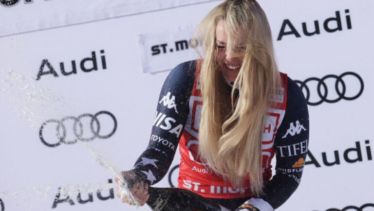 Lindzi Von slavila u spustu u 41. godini i postala najstarija pobednica u istoriju skijanja