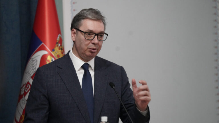 Vučić: Pomogao sam u dovođenju Obradovića u Partizan