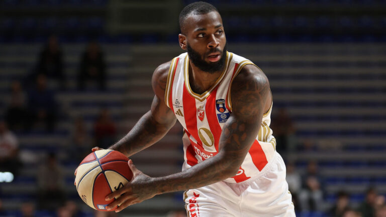 Obučeš patike, uzmeš štit i mač: Mekintajer pred derbi sa Partizanom