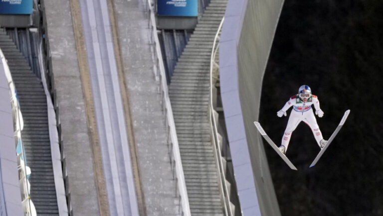 Skijaški skokovi pod lupom: Da li se povećanje penisa hijaluronskom kiselinom može smatrati dopingom u sportu