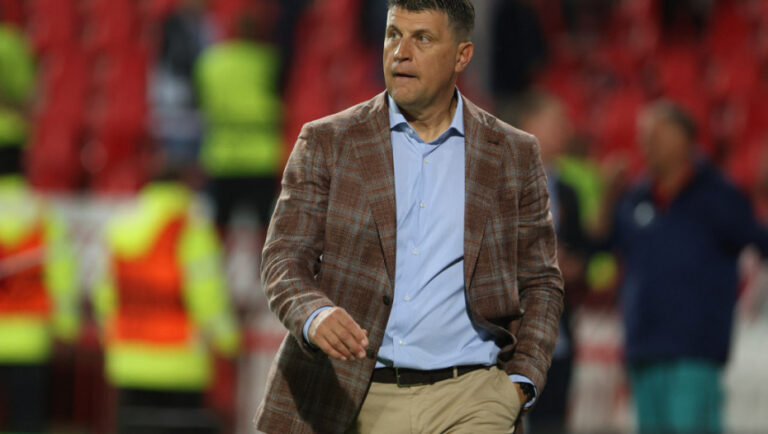 Vladan Milojević, trener Crvene zvezde: Nema praznog hoda, želim Zvezdu koja ostavlja srce na teren